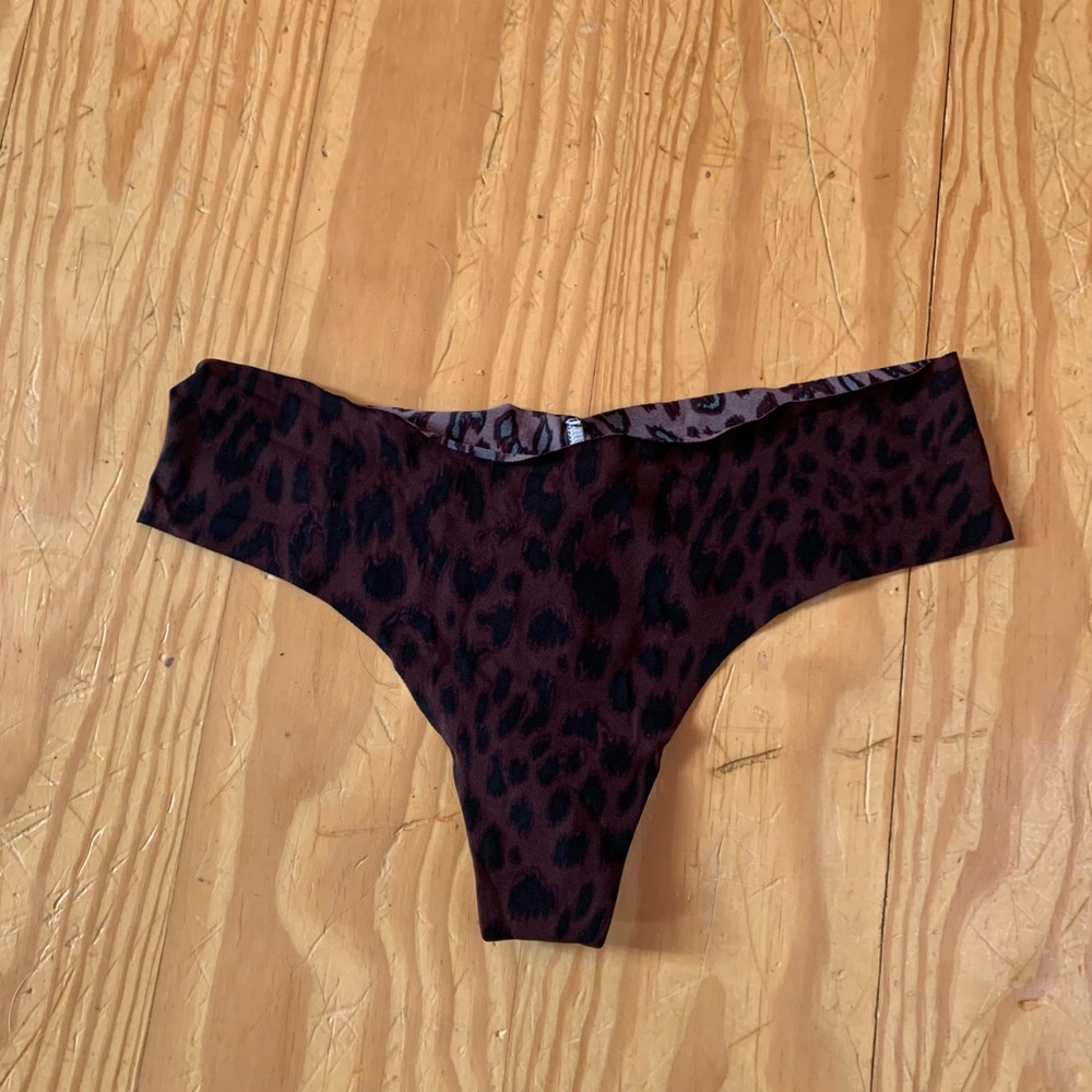 Victoria secret seamless thong
